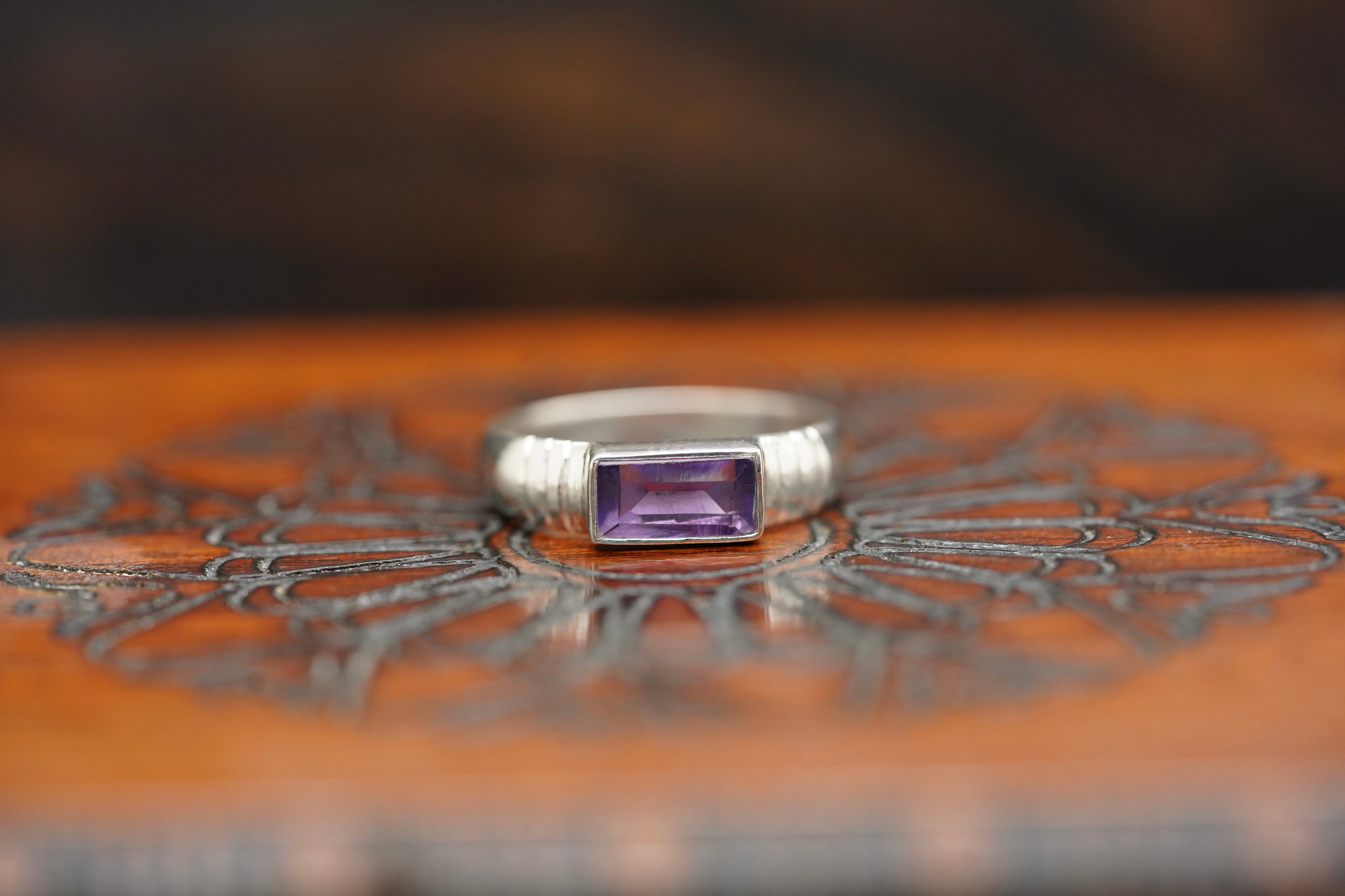 amethyst ring, ring amethyst, ring aus amethyst, alaska ring, Silber ring, Edelstein ring
