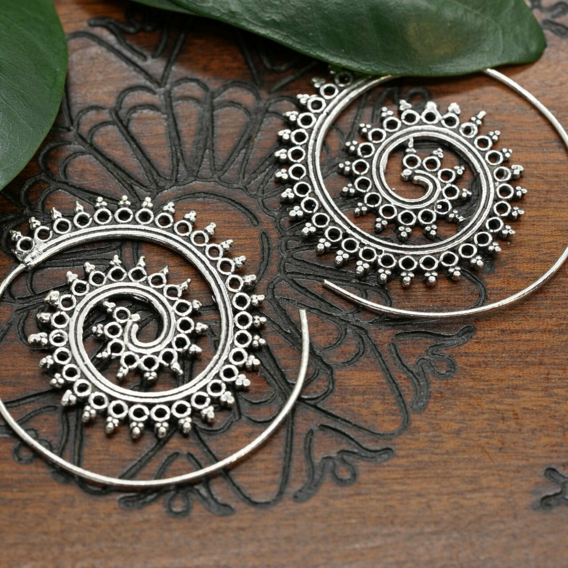creolen ohrringe, boho ohrringe, ethno ohrringe, spiralohrringe, tribal ohrringe, dakoda ohrringe
