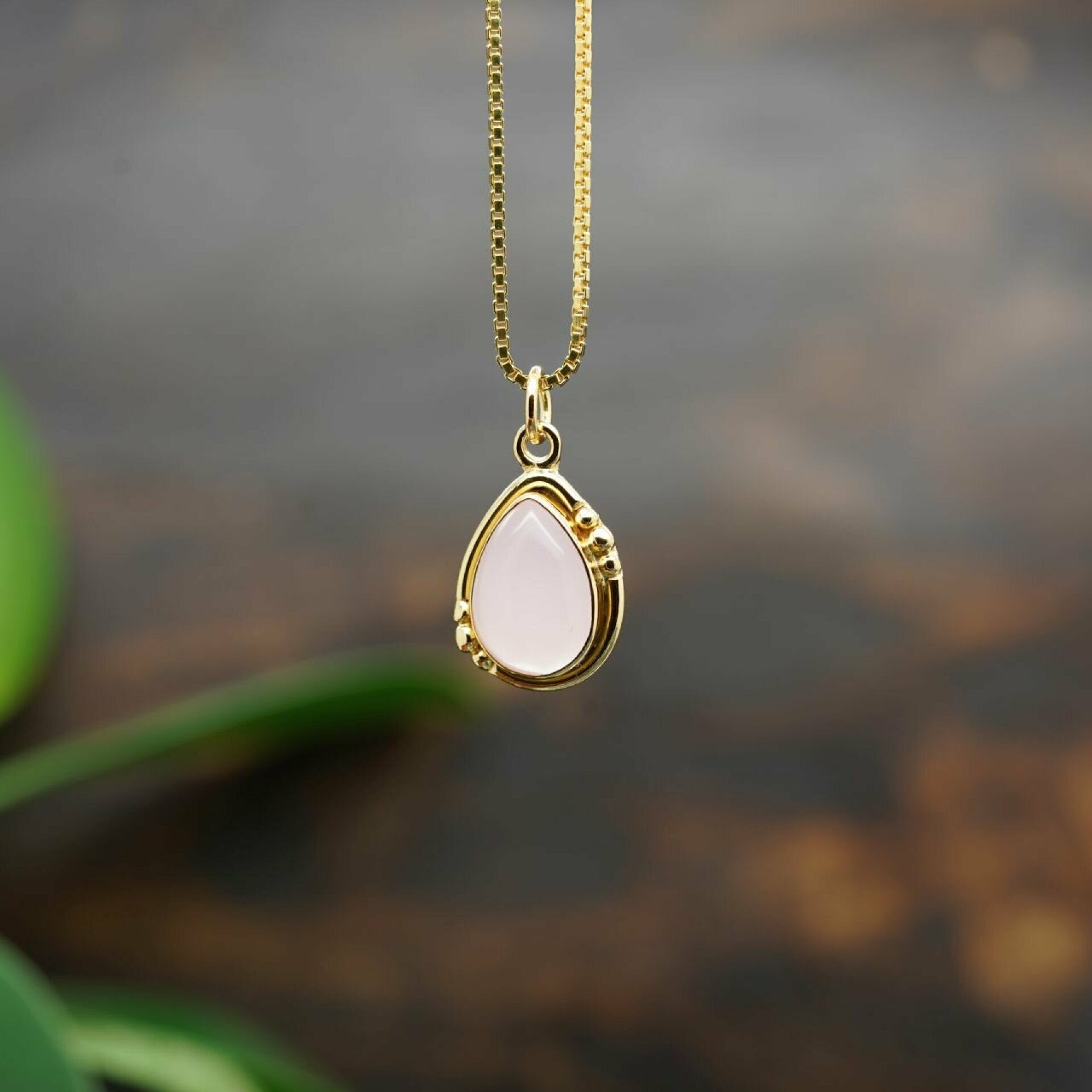 rosenquarz kette, rosenquarz schmuck,
rosenquarz kette echt, kette rosenquarz,
kette mit rosenquarz, rosenquarz kette gold, kimi kette, kette gold, gold kette, kette gold damen, damen kette gold, kette vergoldet
