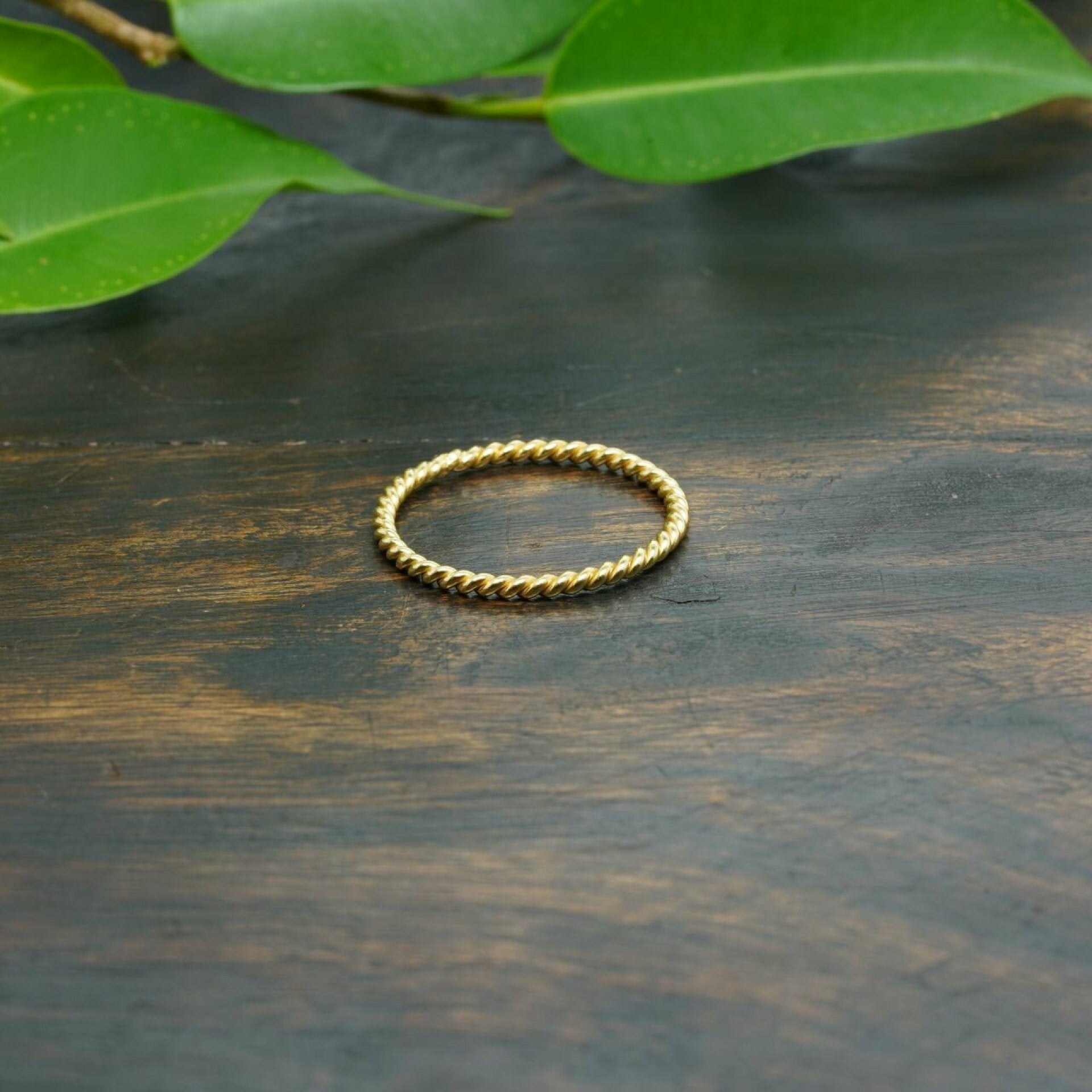 ring gedreht, ring gedreht gold, ring gold gedreht, ring vergoldet, vergoldeter ring, goldener ring schmuck