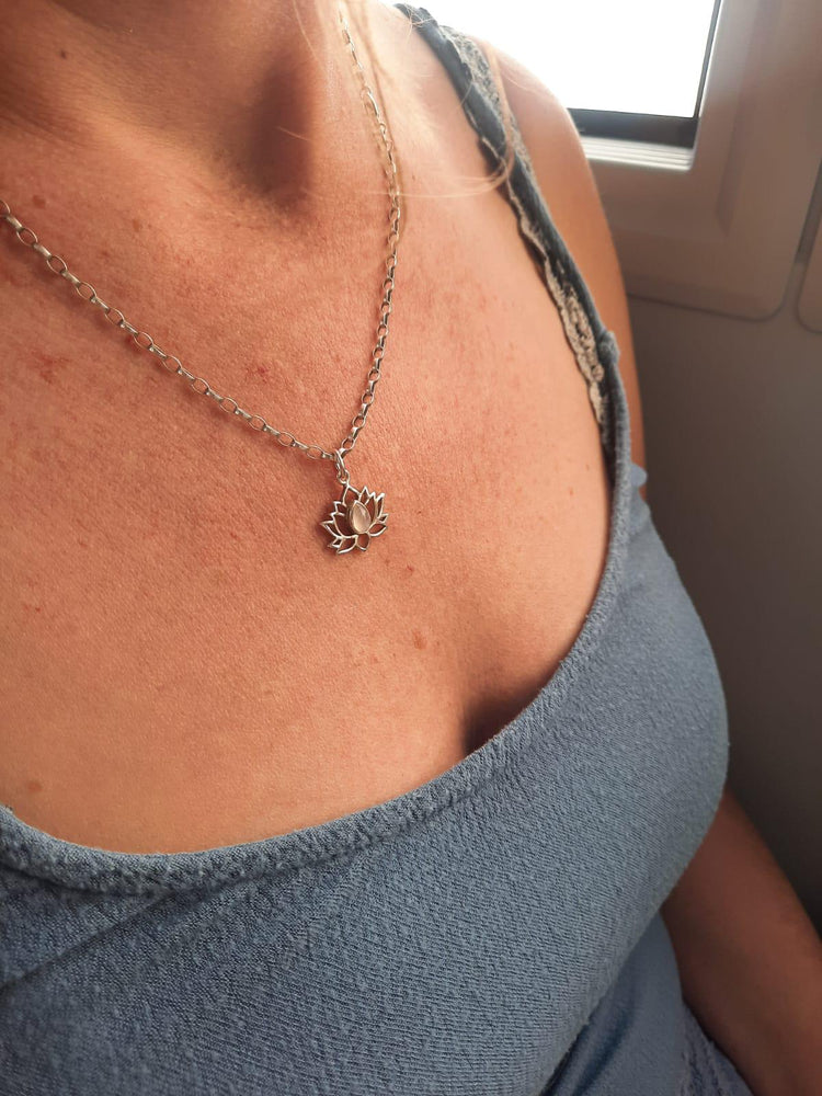 kette lotus silber Testimonial 