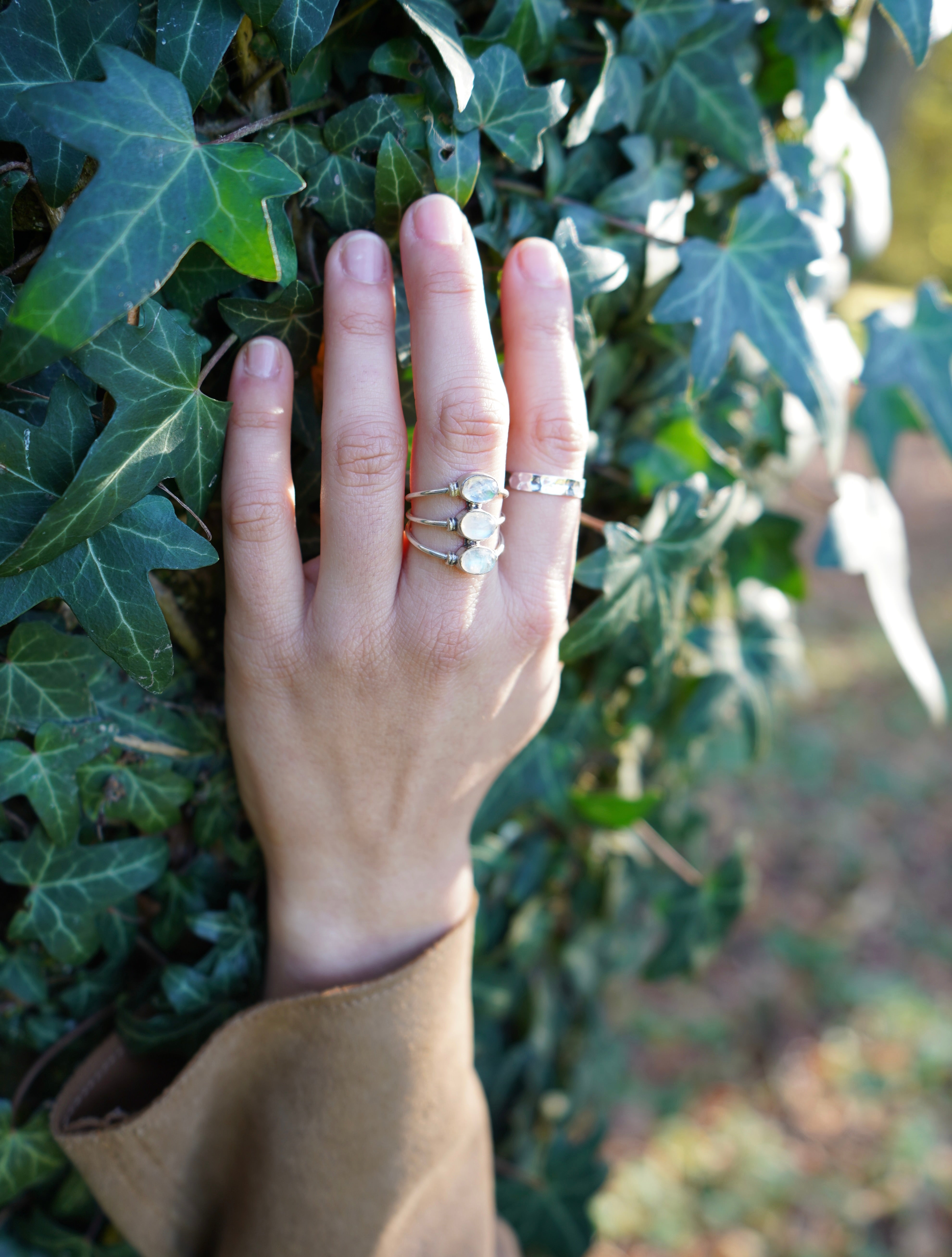 Mondstein Ring, Doli Ring, Ring mit Edelstein, Mondstein Ring Silber 
